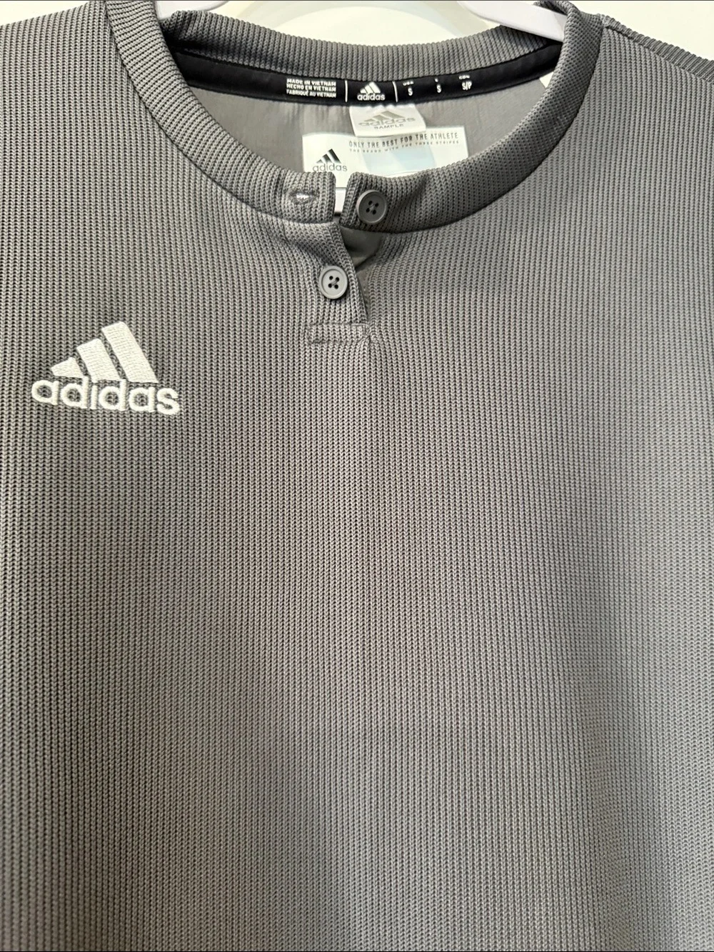 Adidas women’s Small long sleeve athletic gray pullover sweatshirt